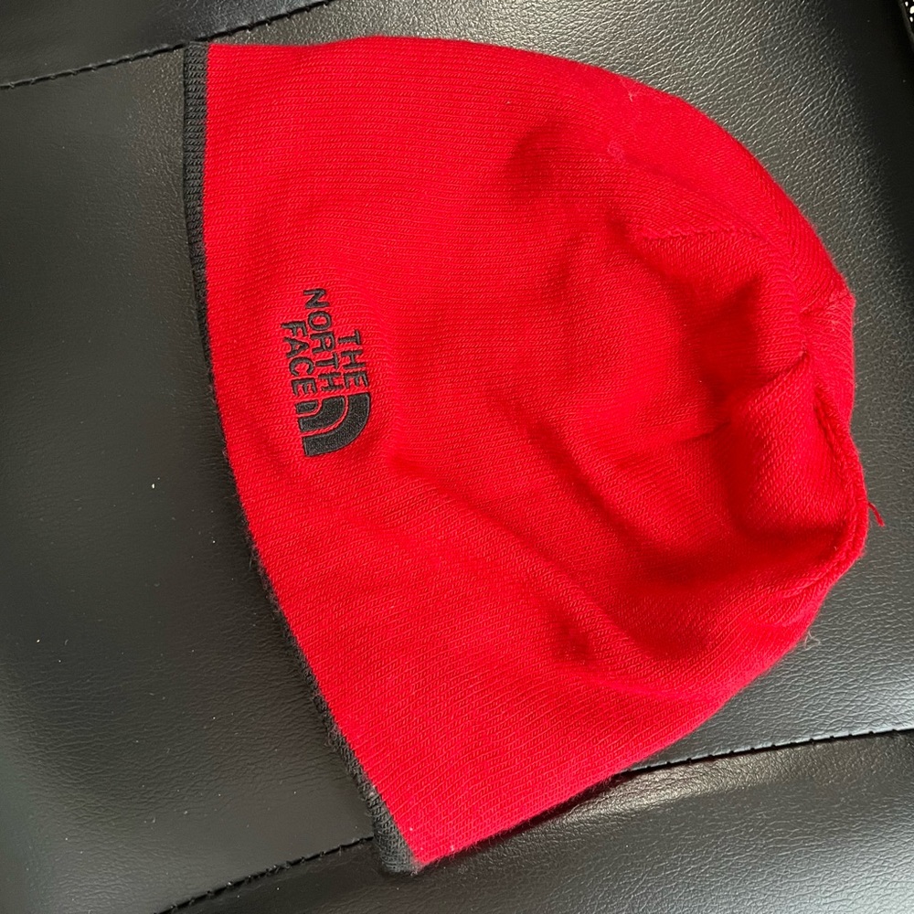 The North Face Winter Hat Reversible - Picture 2 of 2